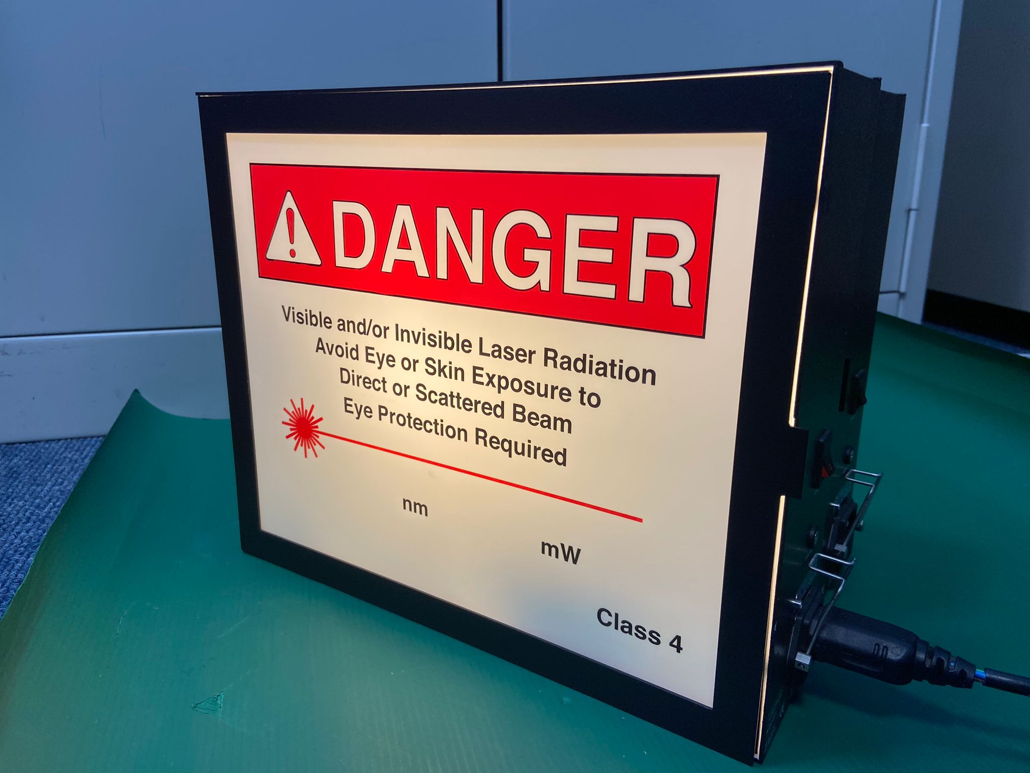 Used Thorlabs LSL10-EC