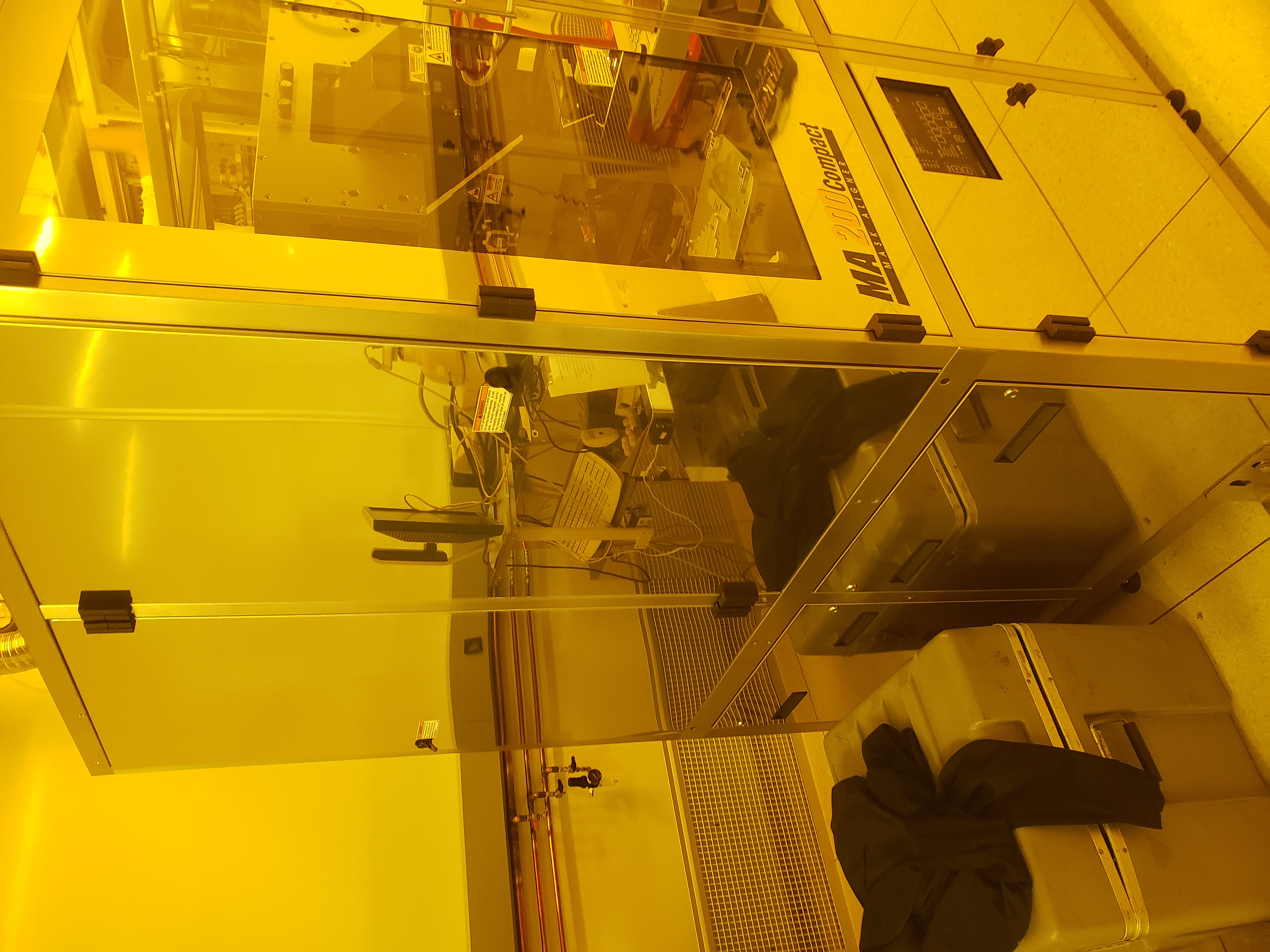 Used Suss Microtech MA-200 Compact Mask Aligner