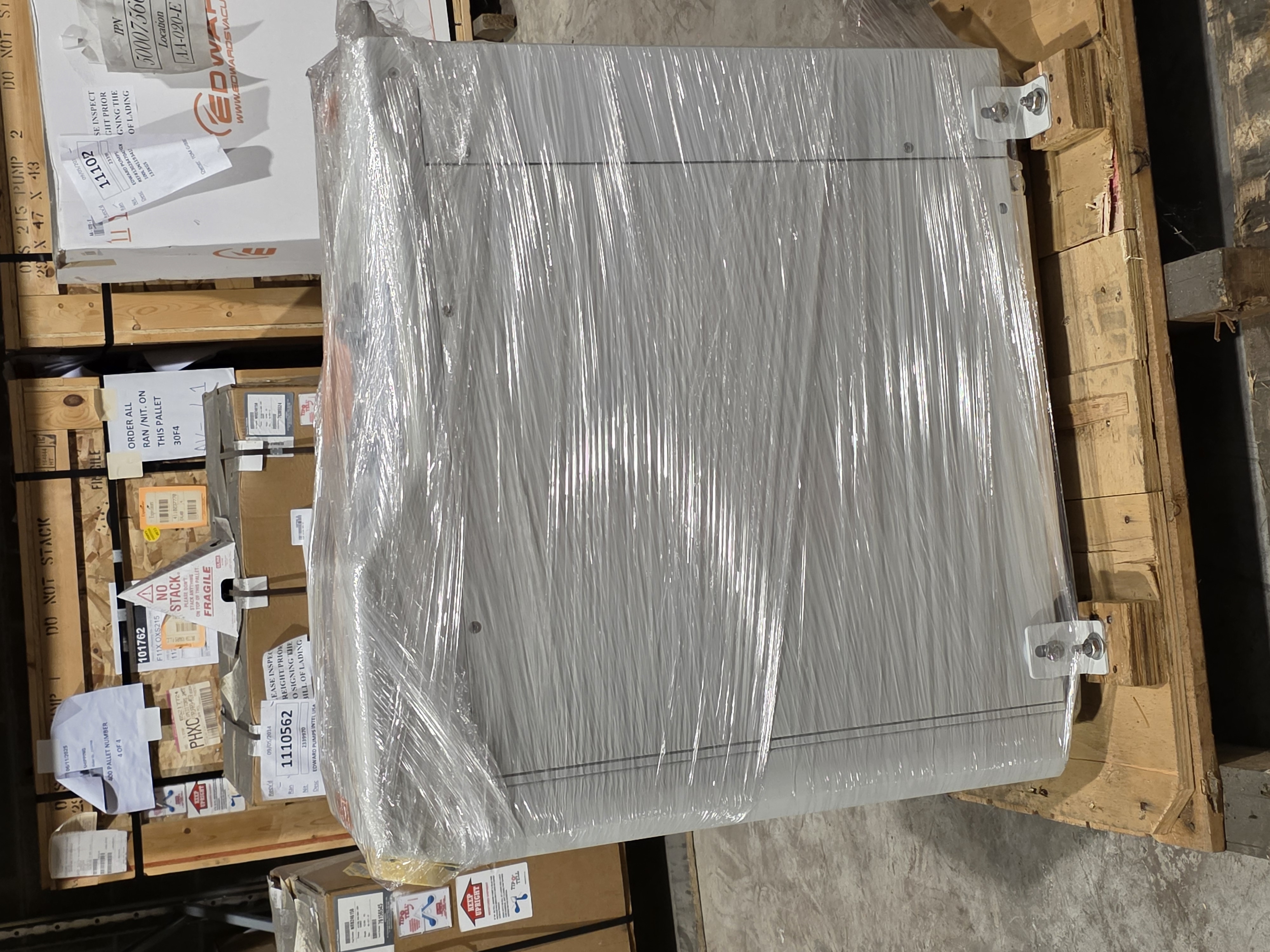 Edwards 6/100L Vacuum Pump