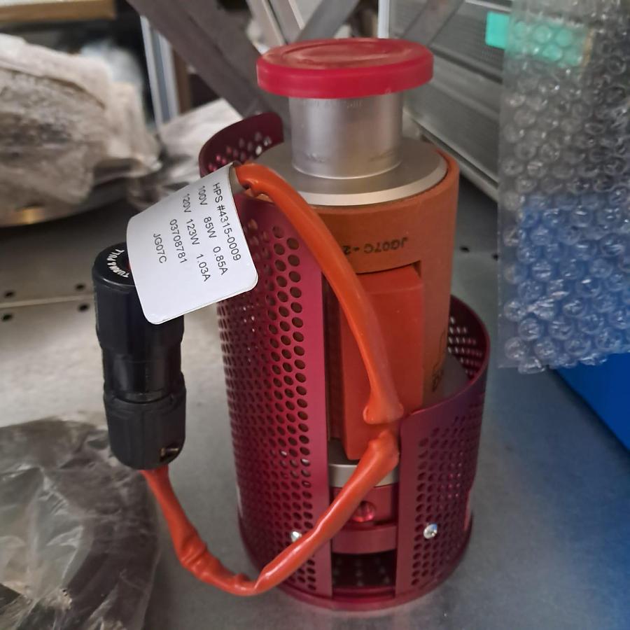 Used Applied Materials AMAT MKS 172-0040K-VA ANGLE VALVE WITH HEATED JACKET