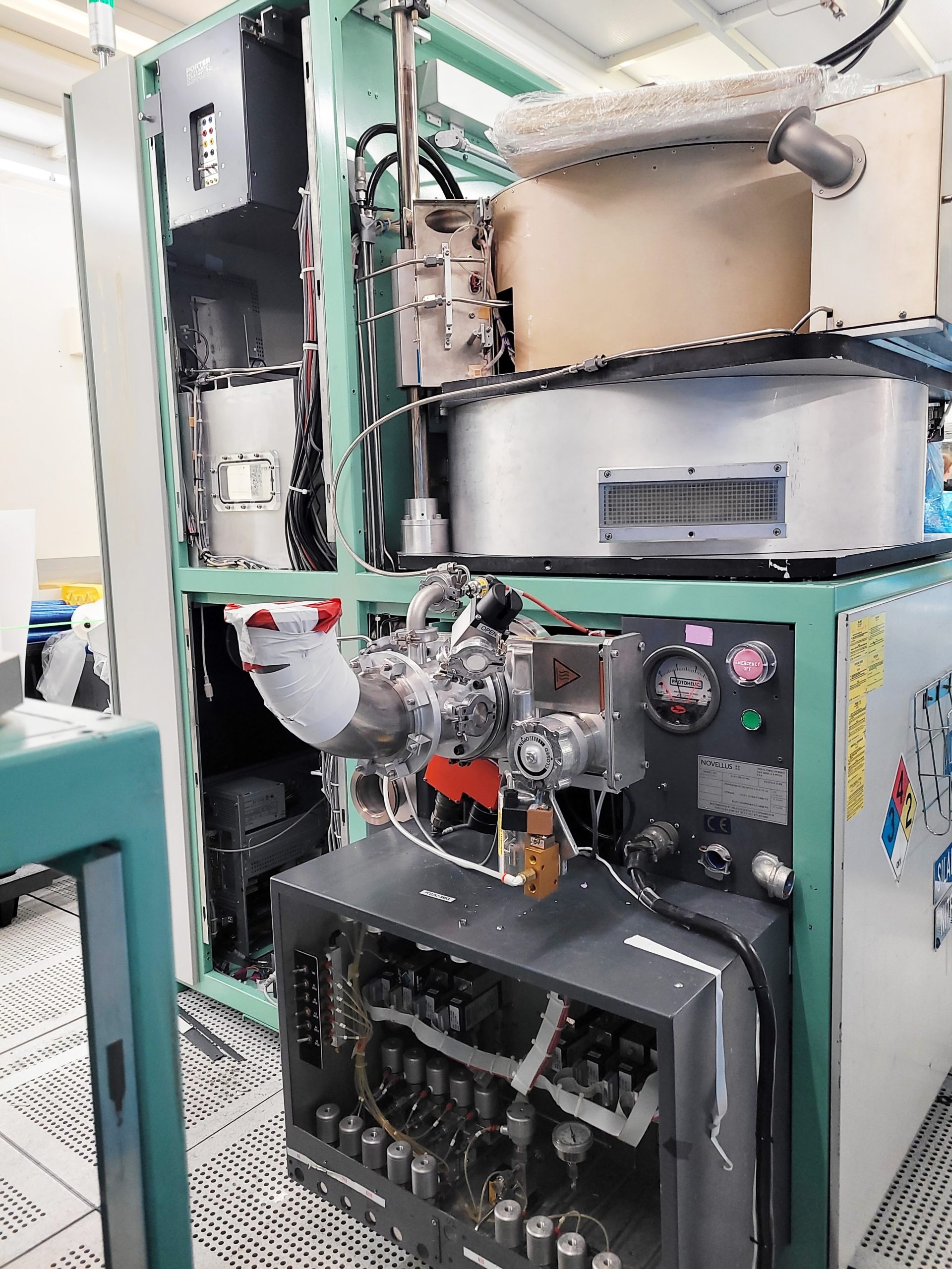 Used 1992 Novellus Concept One PECVD 8"