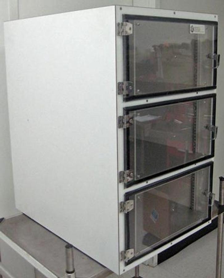 Used Aerofeed Desiccator Cabinet