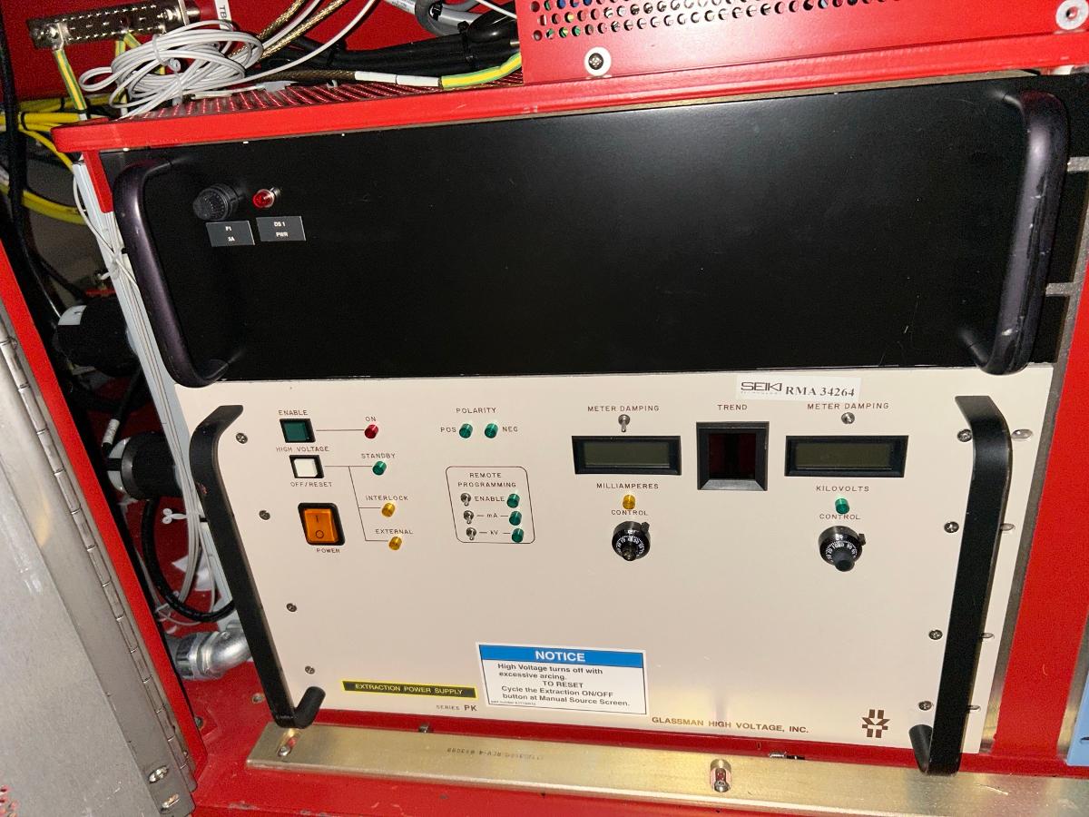 Used 2000 Varian E500 EHPi Medium Current Implanter