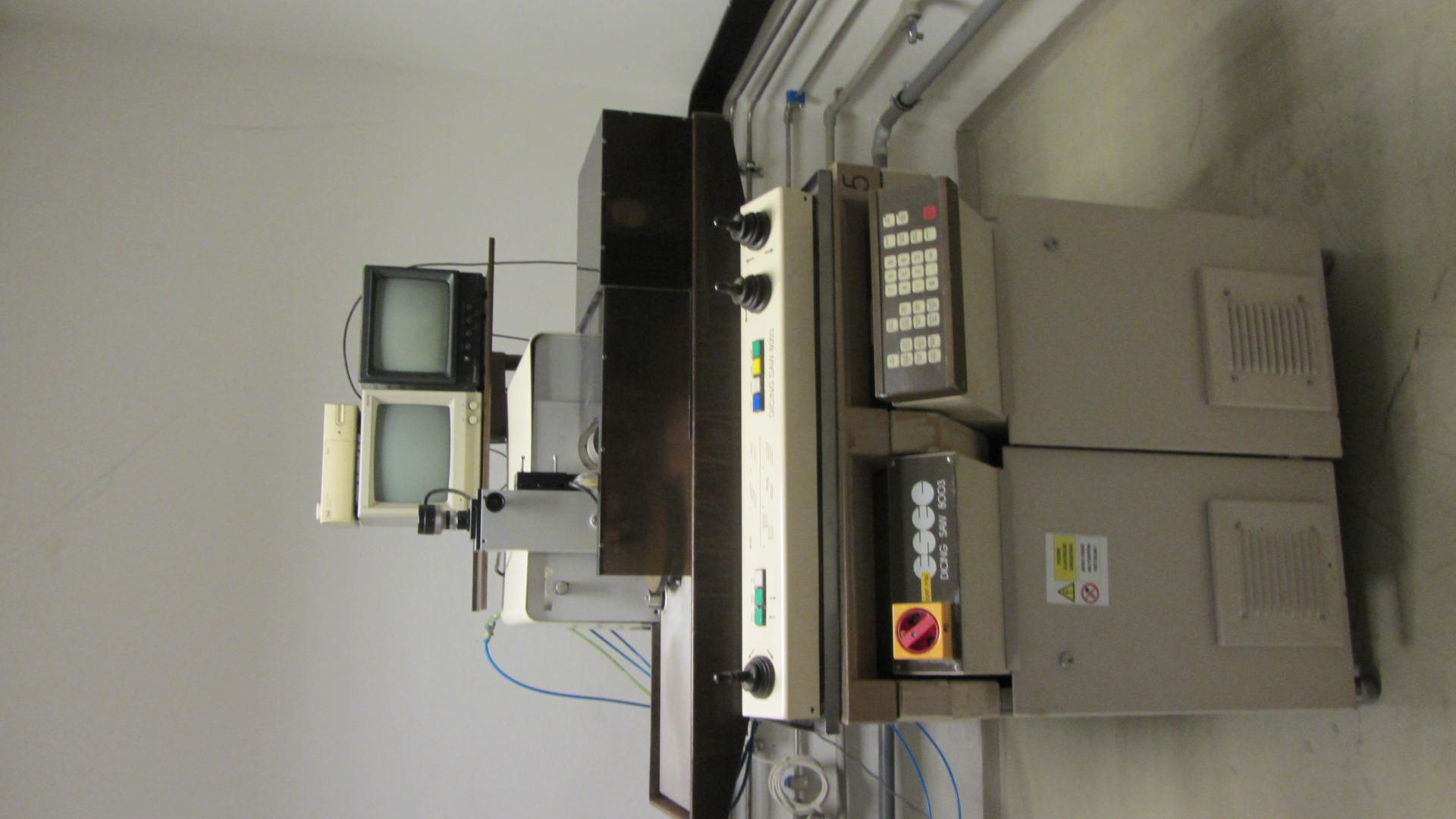 Used ESEC 8003 Dicing Saw