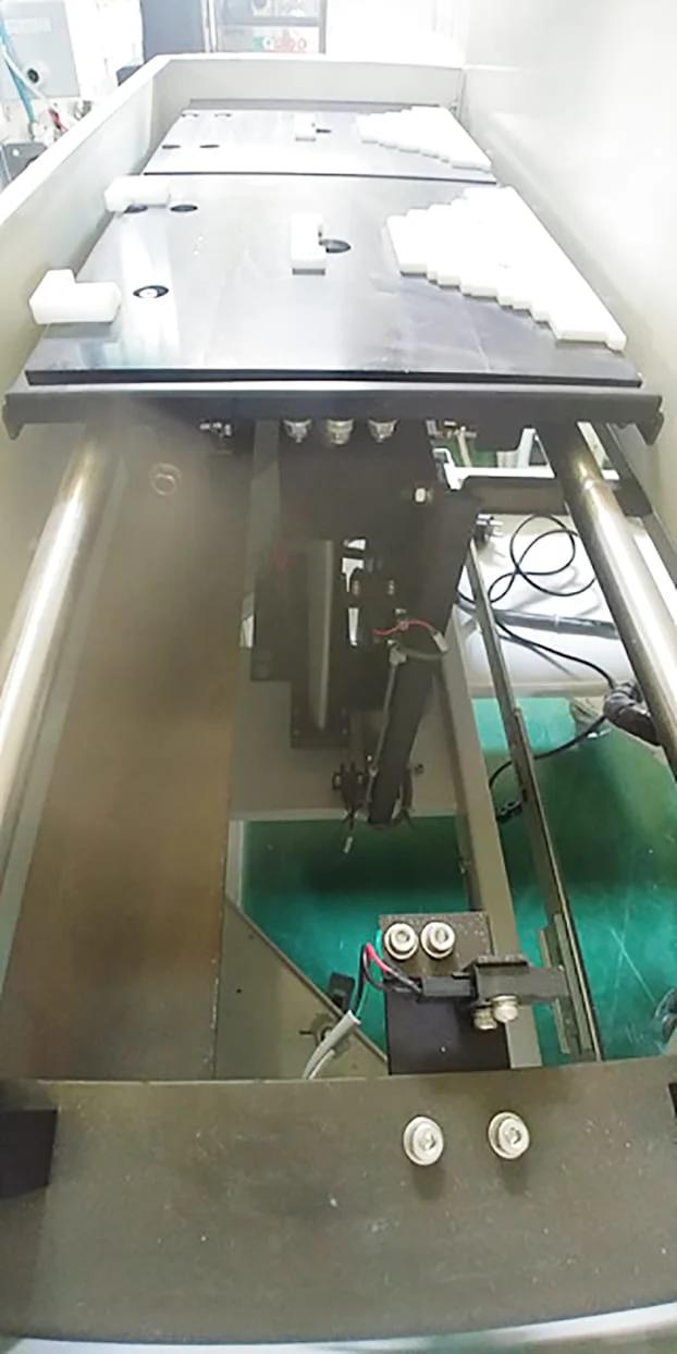 Used 2002 Thermo Scientific/ Nicolet ECO 1000 FTIR Spectrometer (Fourier Transform Infrared)