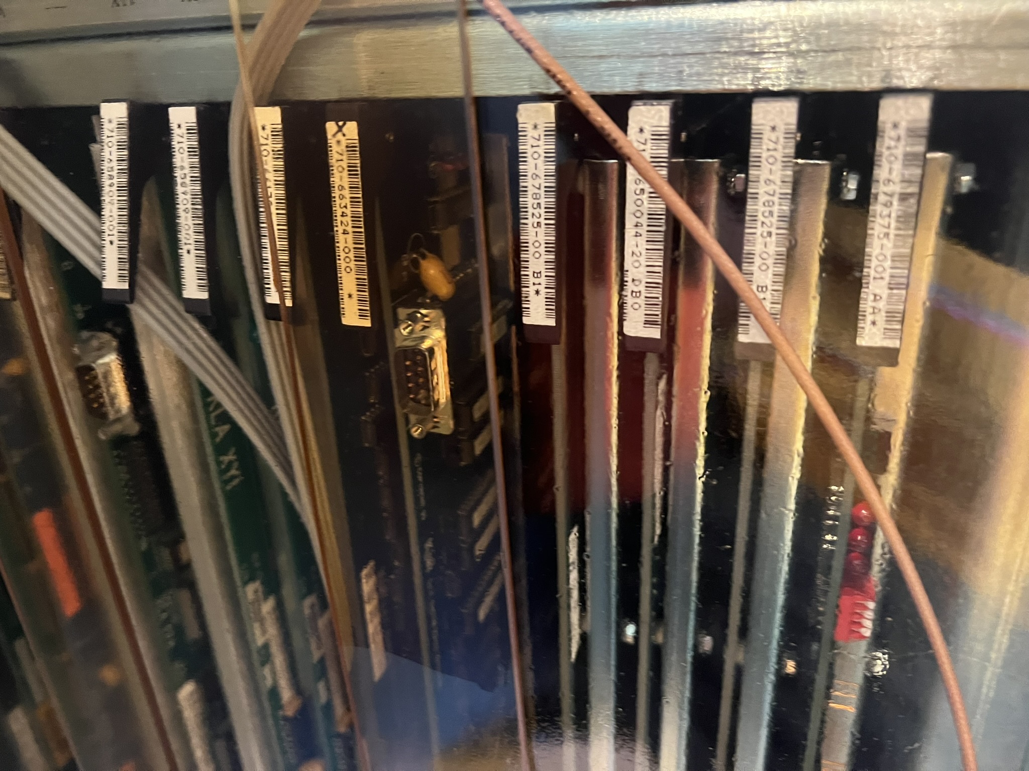 Used KLA 2138 XP Dual open cassette for 200mm