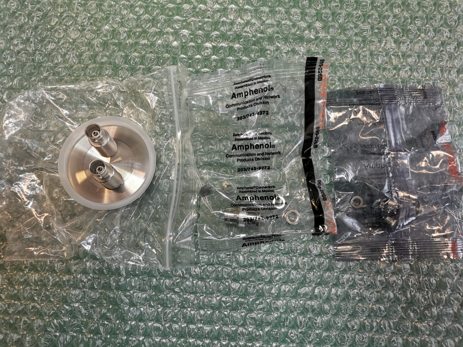 Used Eaton Nova 6200AV KF40BNC2SE Feedthrough for Implanter