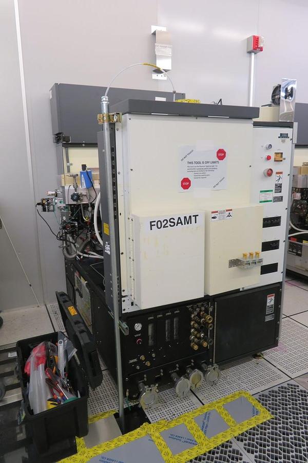 Used 1991 Applied Materials AMAT P-5000 Mark II DLH Delta PECVD Silane