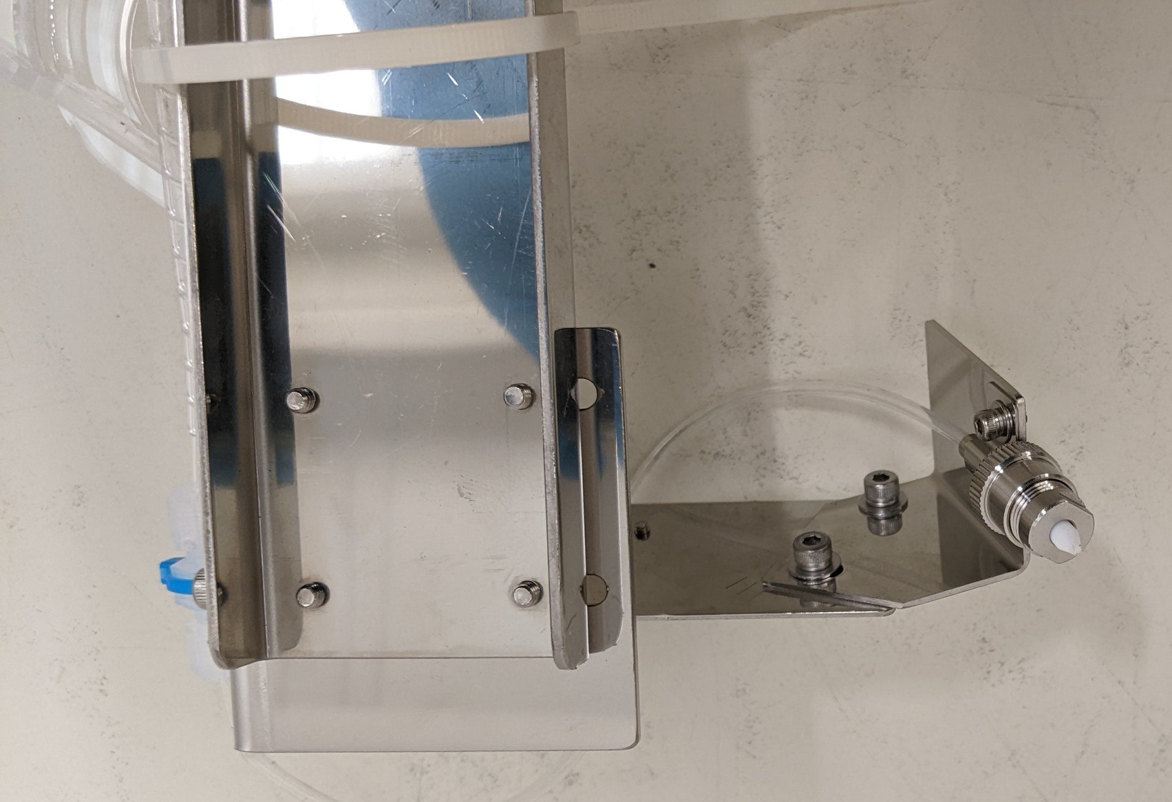 Used SMC & Oriental Motor Co., Ltd. MGP Compact Guide Cylinder /- VEXTA 5 Phase Stepping Motor