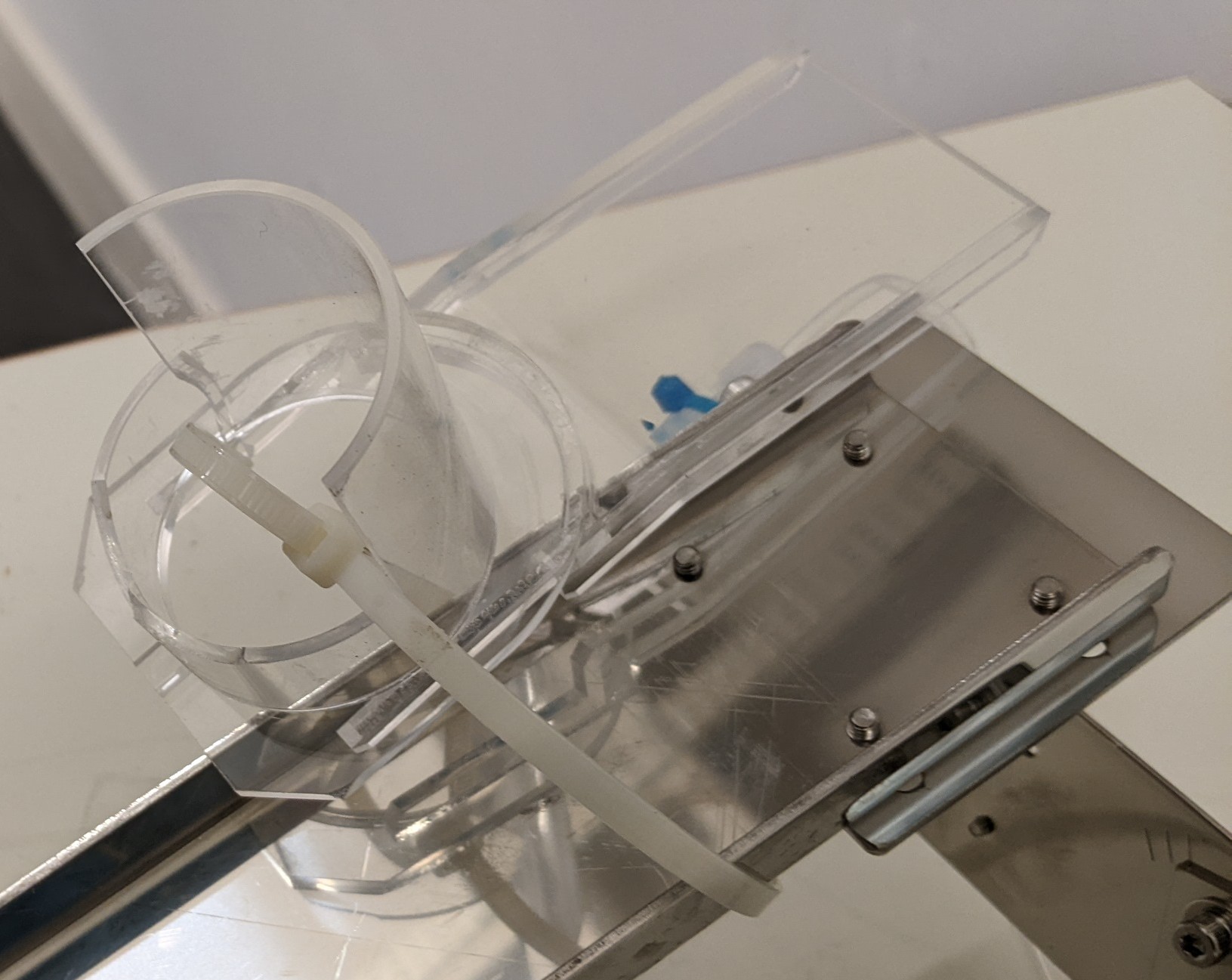 Used SMC & Oriental Motor Co., Ltd. MGP Compact Guide Cylinder / VEXTA 5 Phase Stepping Motor