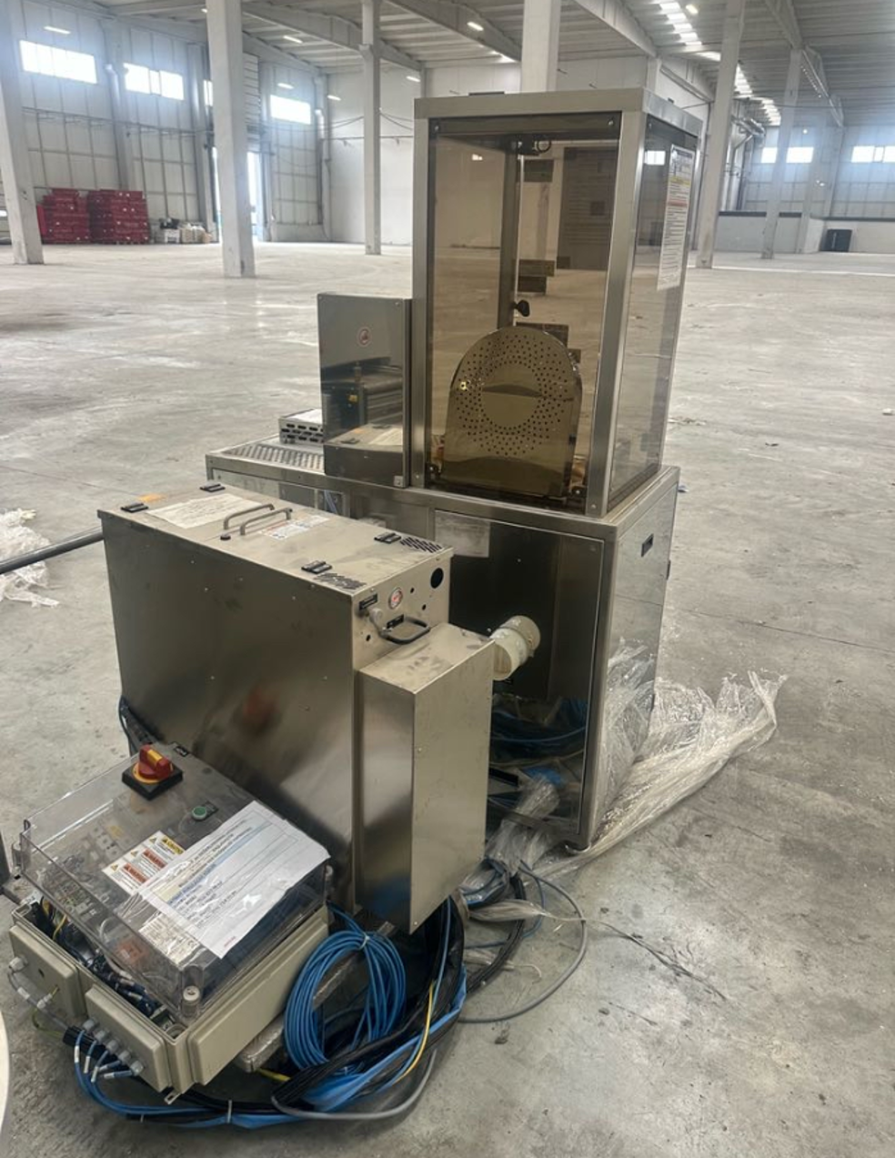 Used 2009 Suss Microtec Delta 80 RC Coater & Hotplate Track System