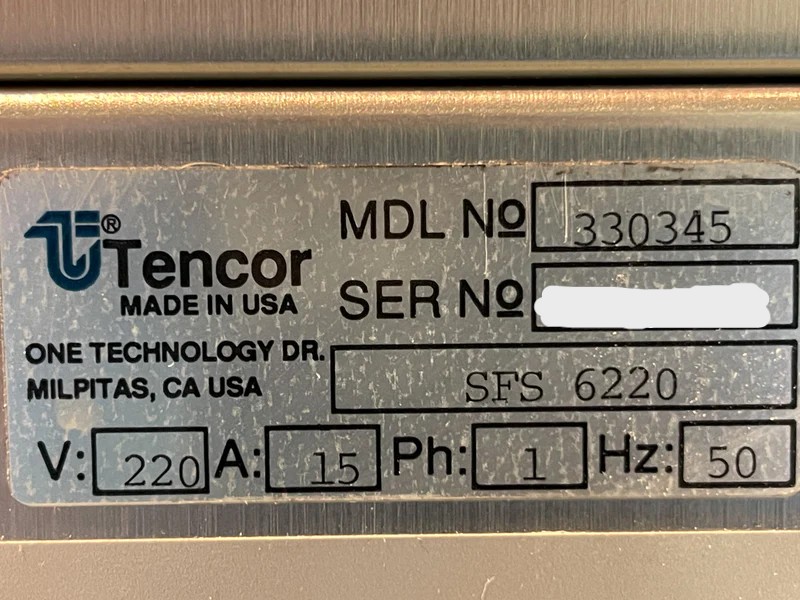 Used 1997 KLA-Tencor Surfscan 6220 Defect Inspection System