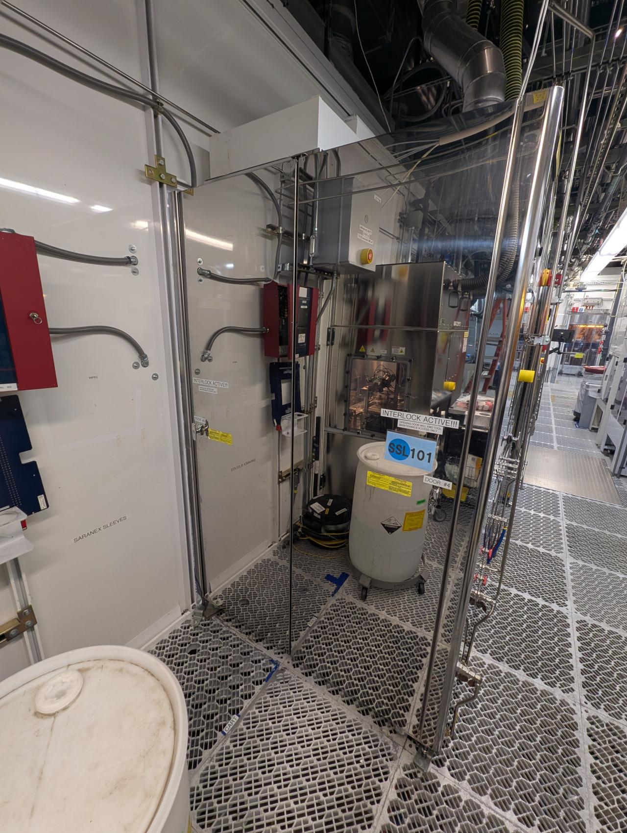 Used Veeco Waferstorm 3300 , M3303 , M3304, SSEC 3303/4