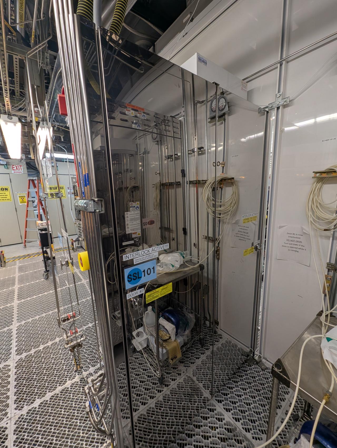 Used Veeco Waferstorm 3300 , M3303 , M3304, SSEC 3303/4