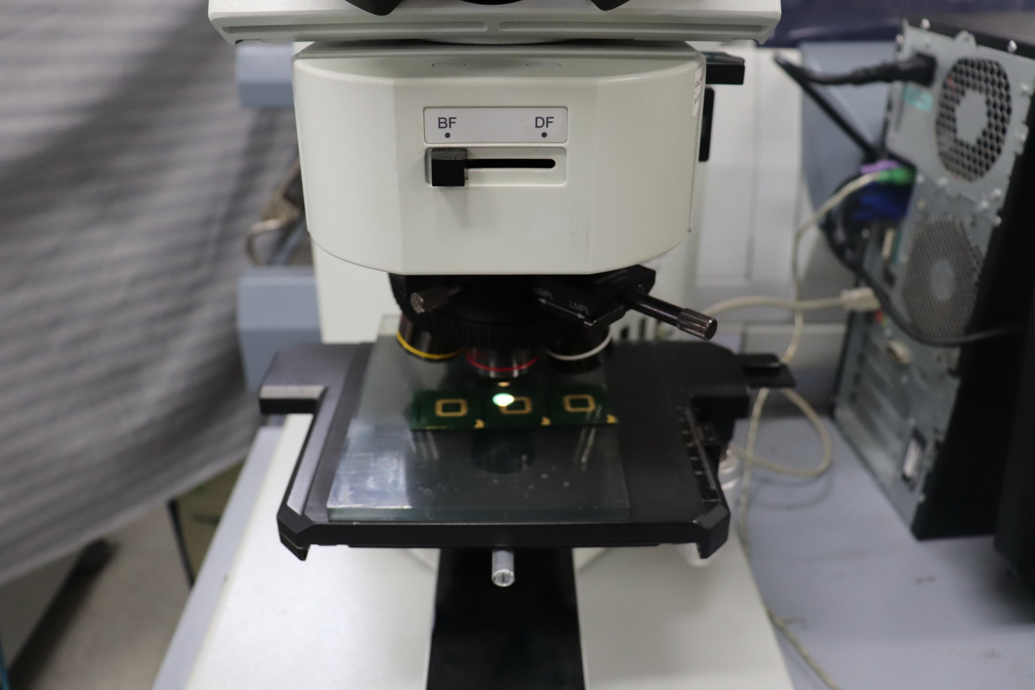 Used OLYMPUS BX60MF5 Trinocular Microscope