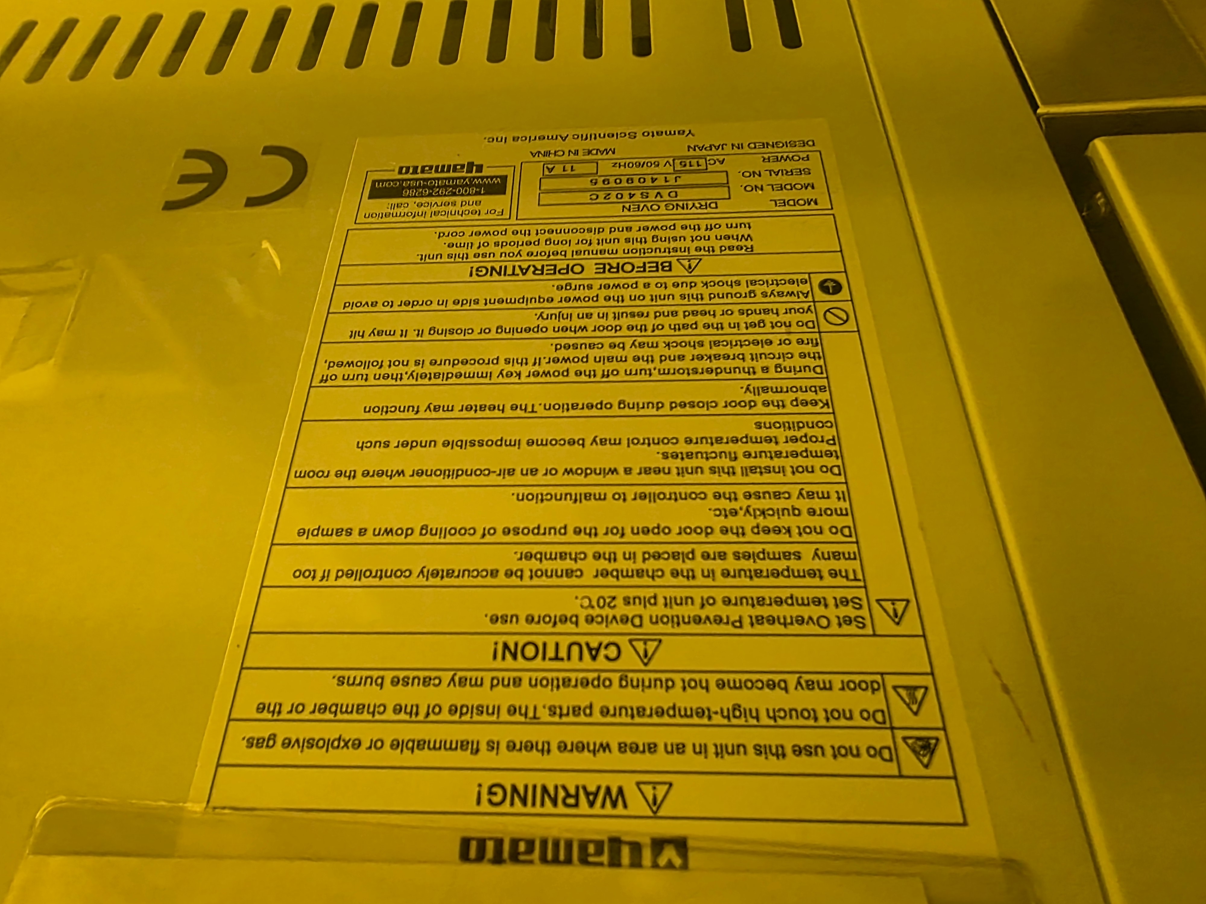 Used Yamato  DVS402C Drying Lab Oven