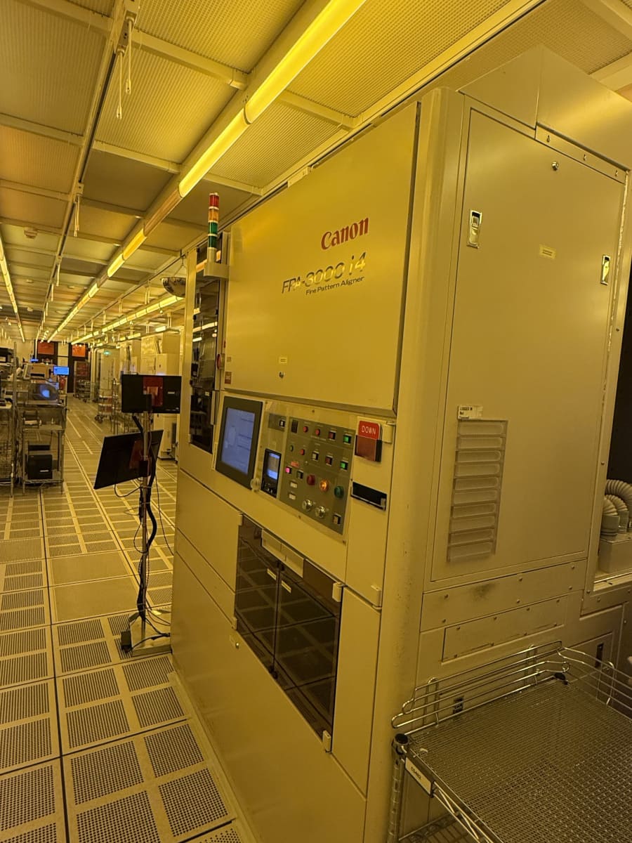 Used 1998 Canon FPA-3000 i4 Stepper