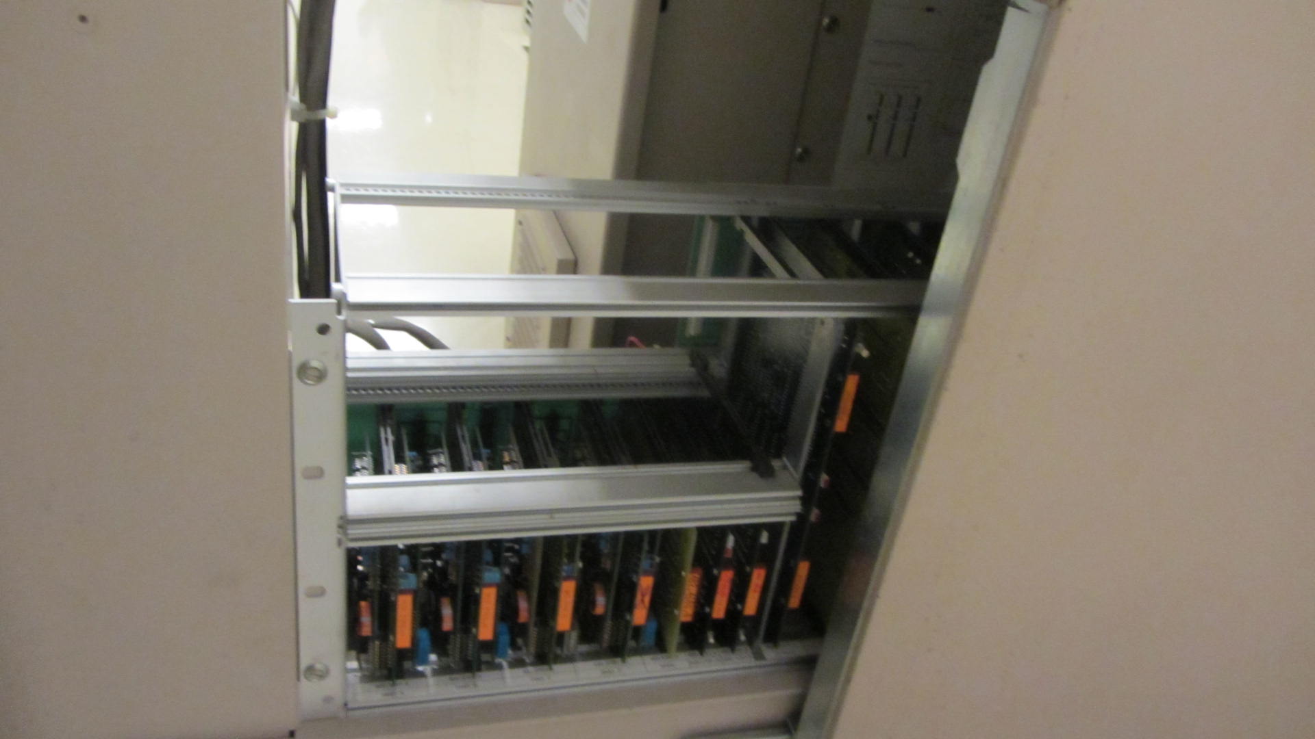 Used ESEC 8003 Dicing Saw