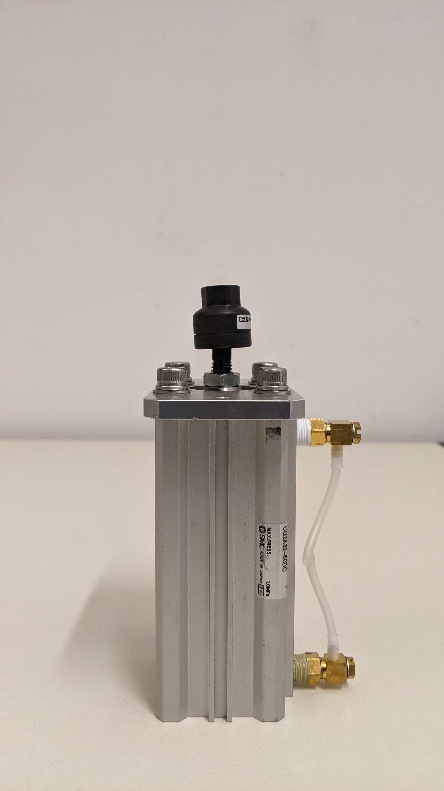 Used SMC Compact Pneumatic Cylinder & JA series SMC type Quench Handle Floating joint