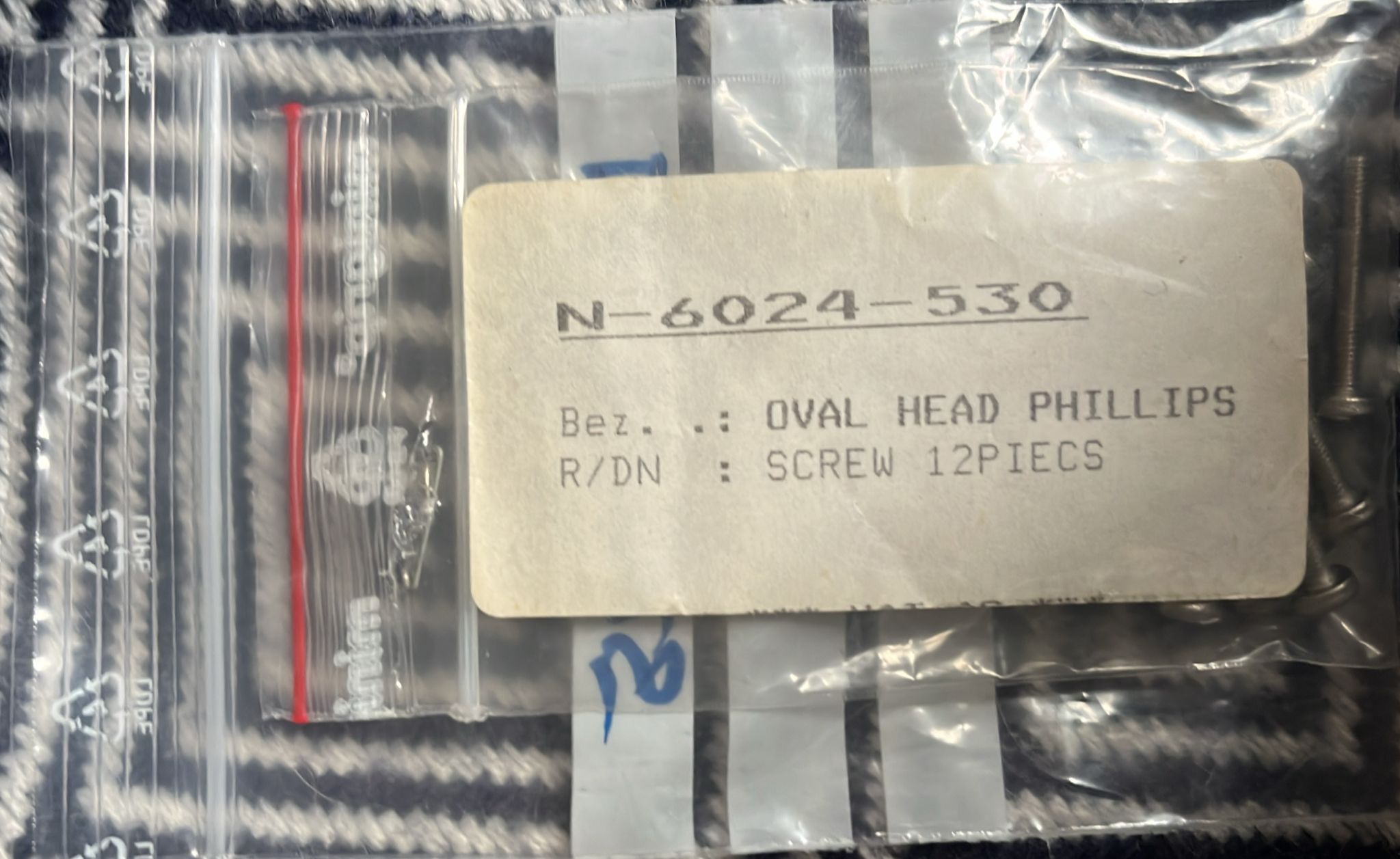 Used Applied Materials AMAT N-6024-530 #U#OVAL HEAD PHILIPS,VAT VALVE