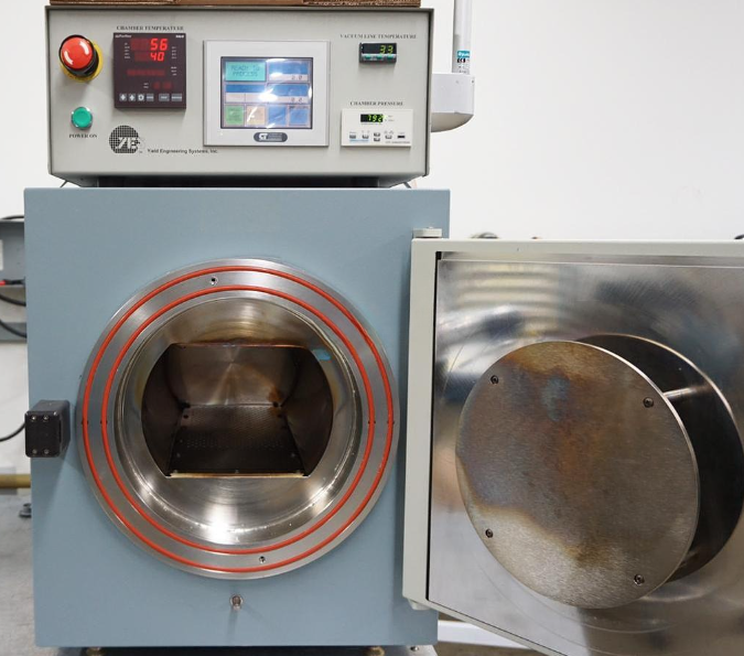 Refurbished 2014 Yield Engineering 450PB6-2P High temperature vacuum oven for polyimide, photoresist and epoxy curing