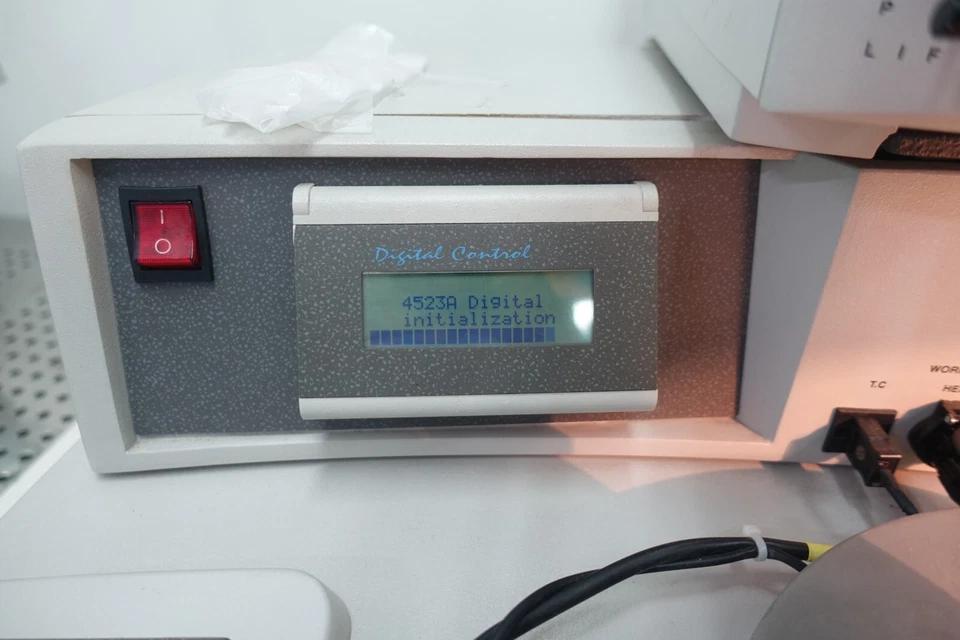 Used 2001 KULICKE & SOFFA 4523AD 4523A DIGITAL K&S ULTRASONIC WEDGE WIRE BONDER