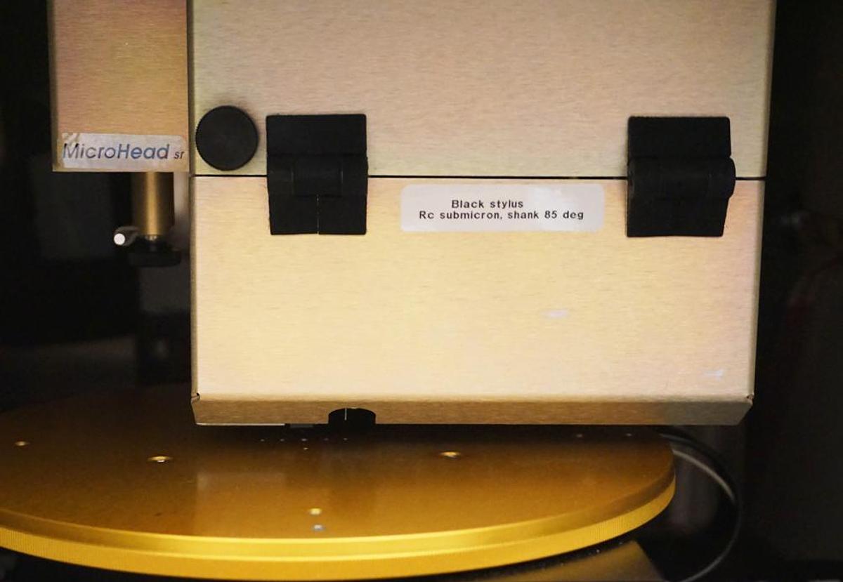 Used KLA Tencor P10 Surface Profiler