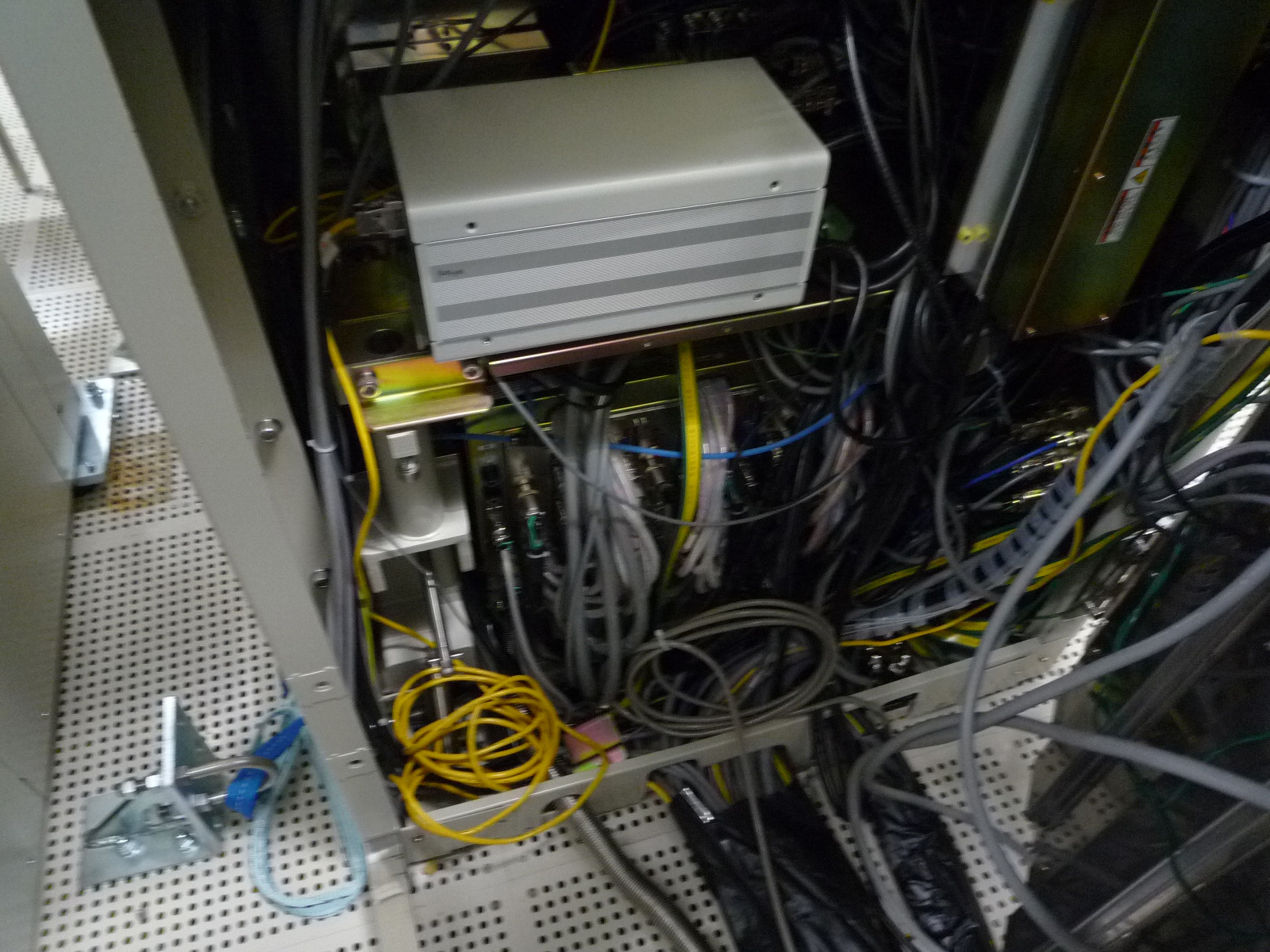 Used 1999 Jeol JWS 7555 FE-SEM