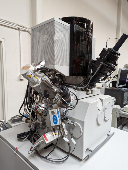 Used 2008 FEI Helios Nanolab 400