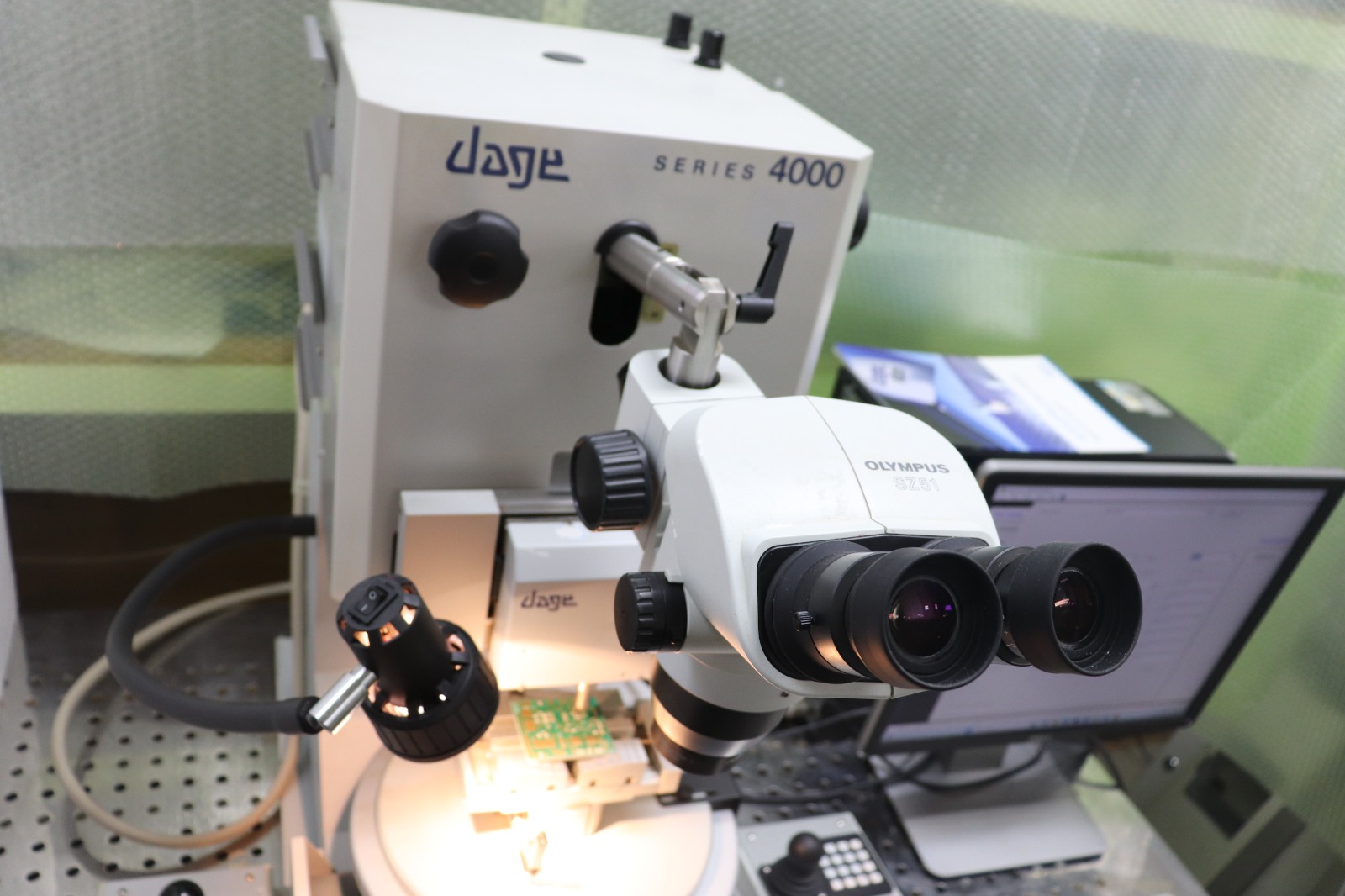 Used Dage 4000 Bond Tester