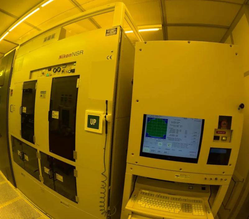 Used 2006 NIKON NSR 2005 i 12 D i-Line Stepper