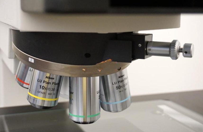 Used NIKON Eclipse L300ND 300mm Wafer Inspection Microscope with reflected and transmitted light