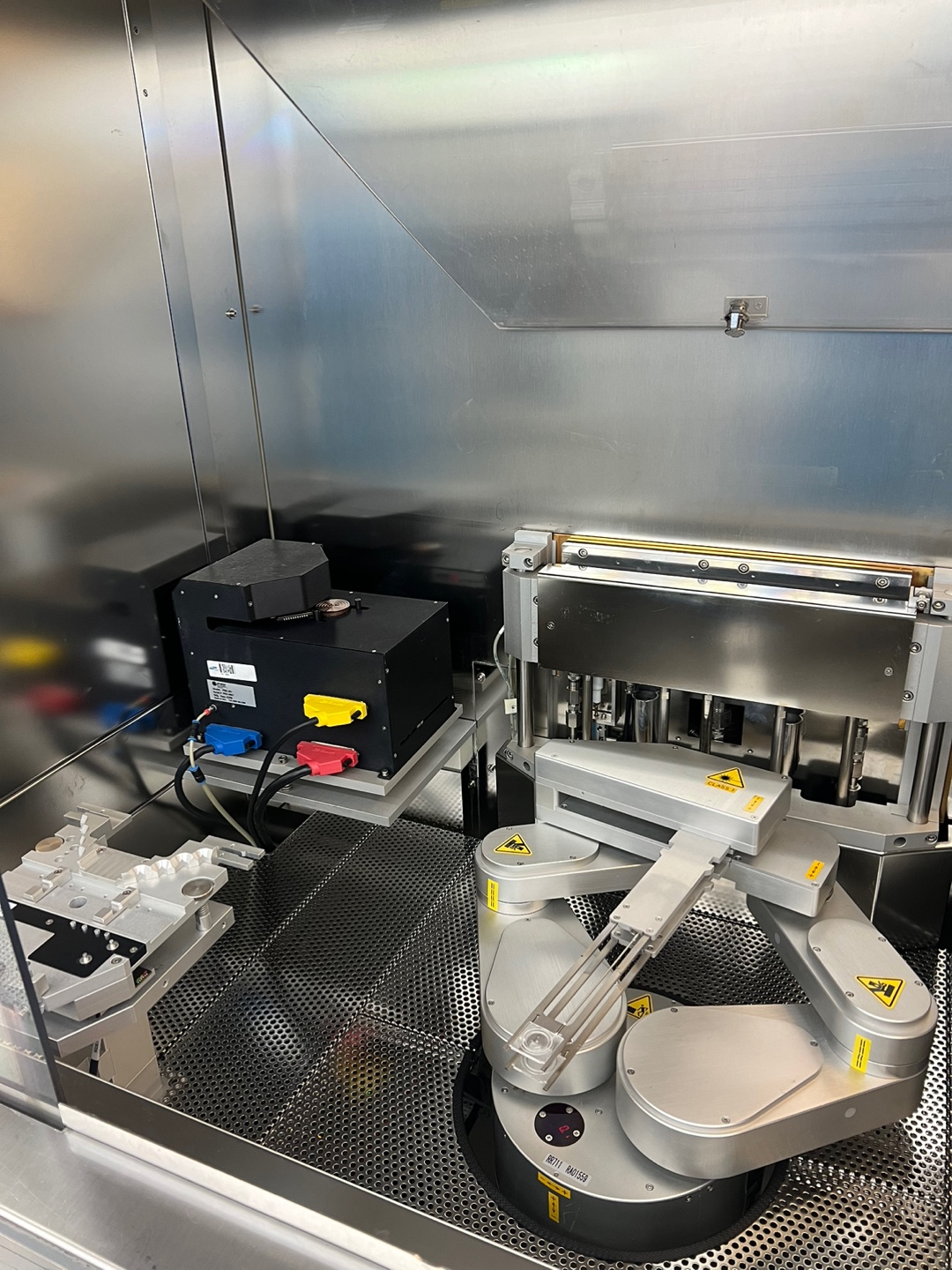 Used Mattson AST 2900 RTP Running Machine