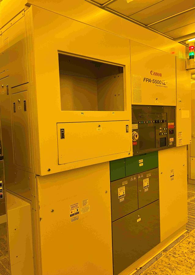 Used 2004 Canon Canon FPA- 5500iZ+