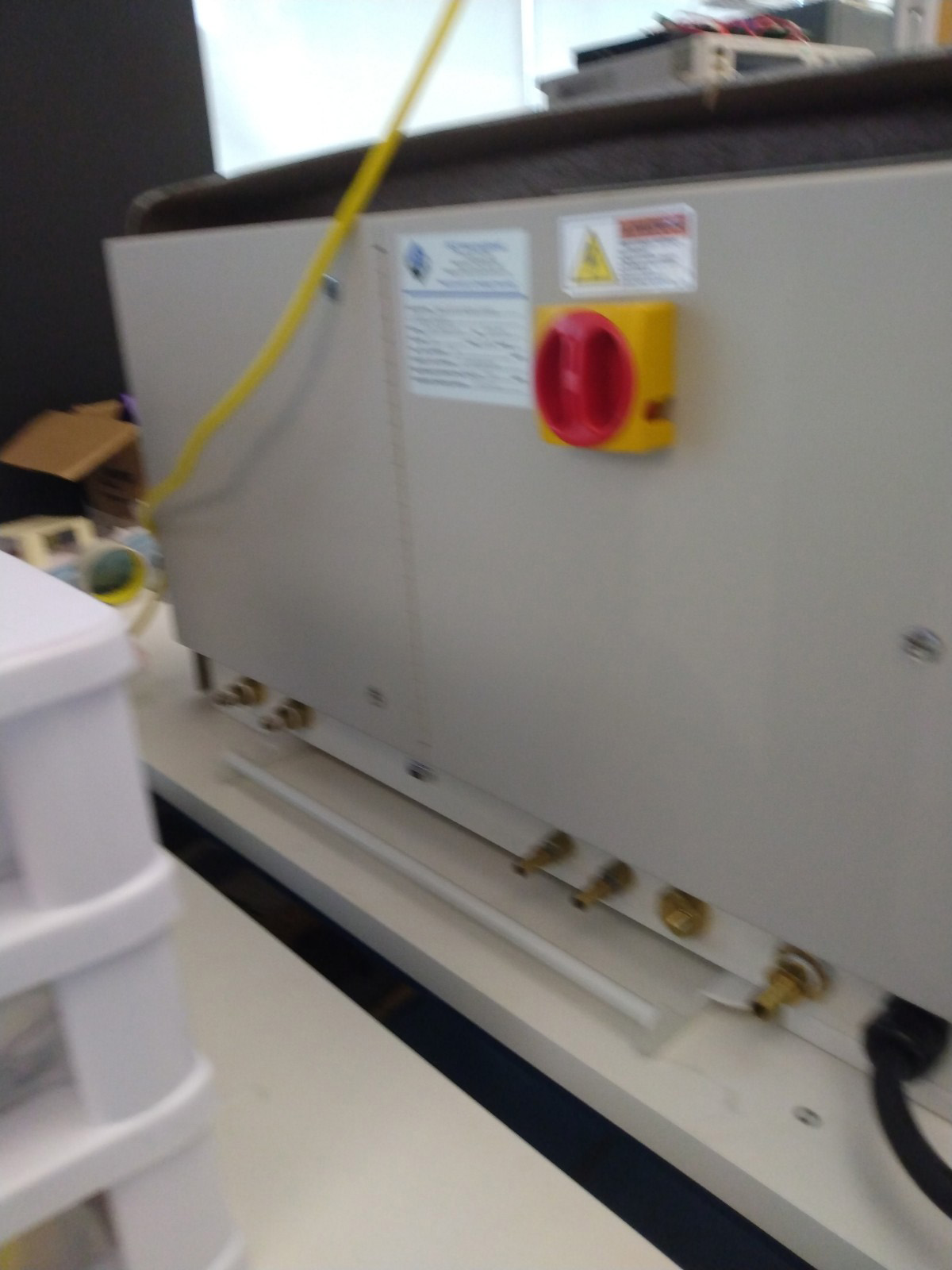 Used SST 1200 Table-Top Vacuum Solder