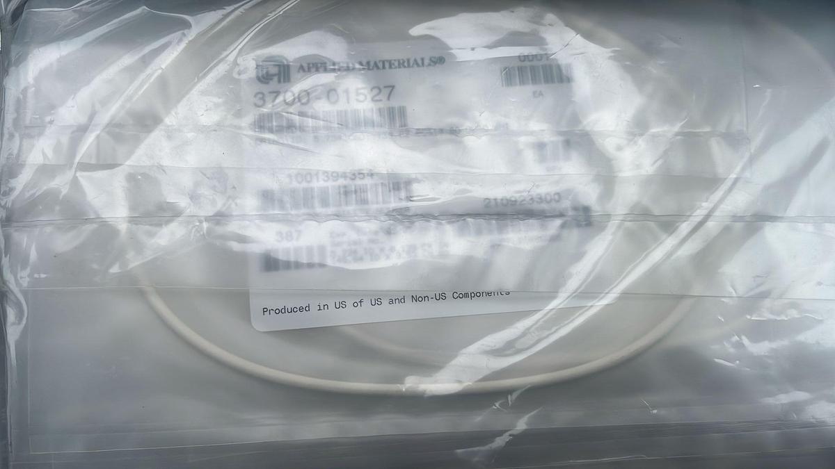 Used Applied Materials AMAT 3700-01527 SLITVALVE O-RING CHEMR ID 5.734 CSD
