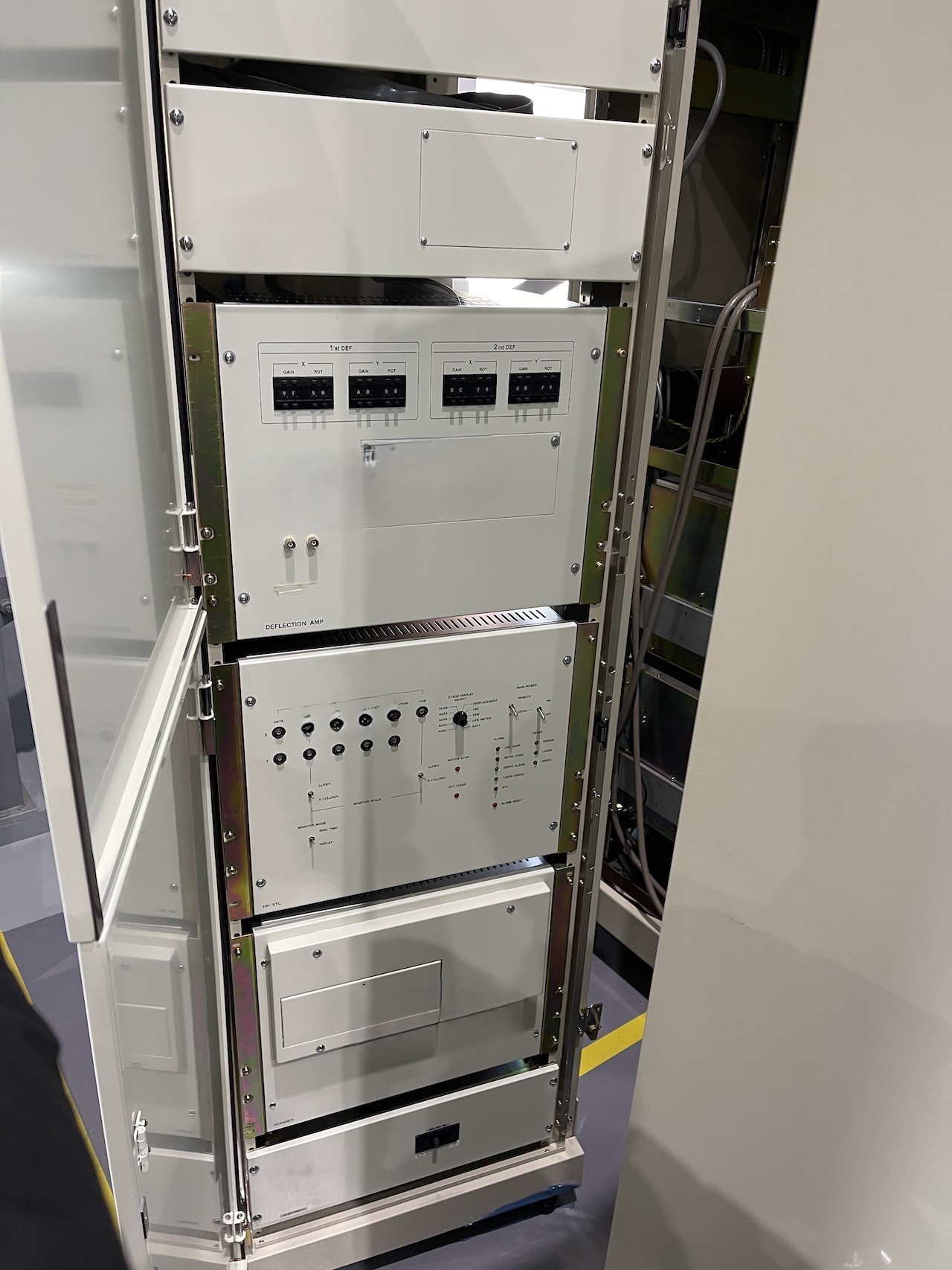 Used 2011 Jeol JBX 6000 FS/E