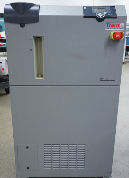 Used Thermo Neslab ThermoFlex 10000 Chiller- Water Cooled 10KW