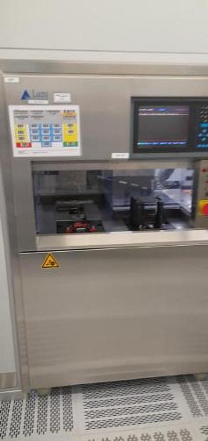 Used 1997 LAM Research 4520i Oxide Etch
