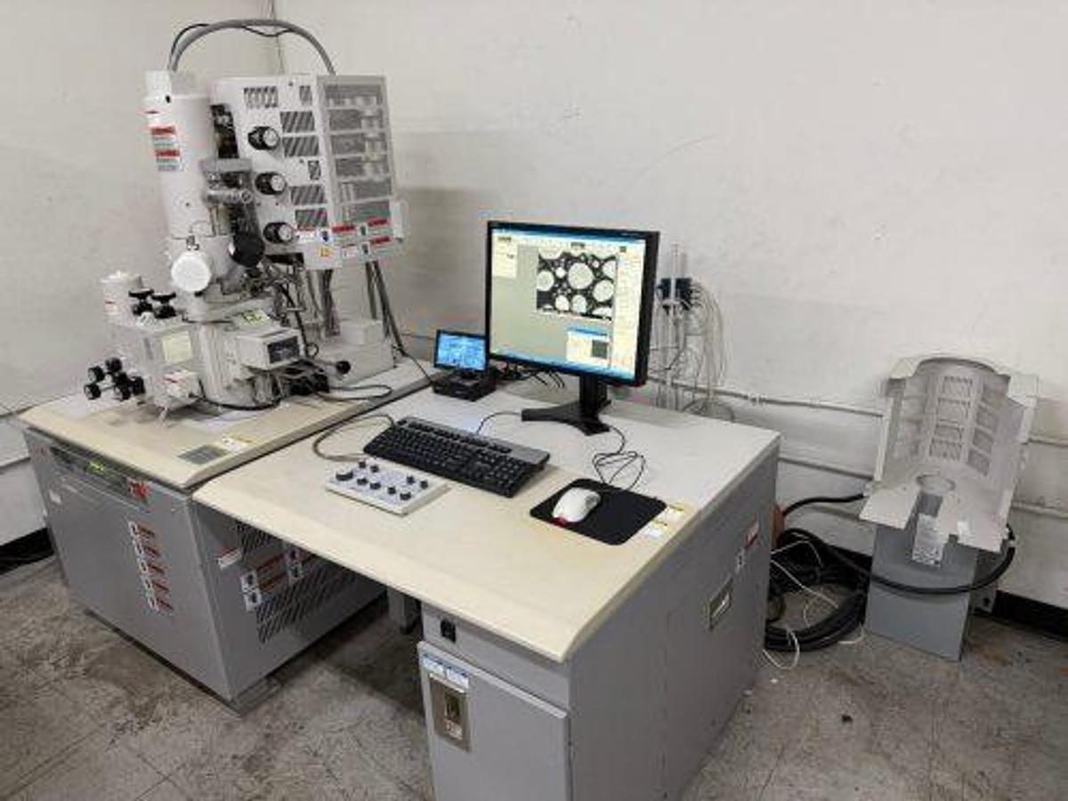 Refurbished HITACHI S-4800-1 Scanning Electron Microscope
