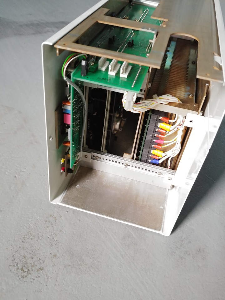 Used Leica MIS-200 FOR PARTS