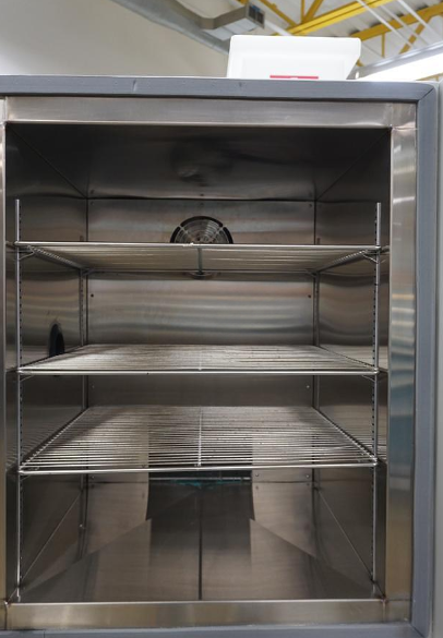 Used Associated Environmental LH10 Temperature and Humidity chamber