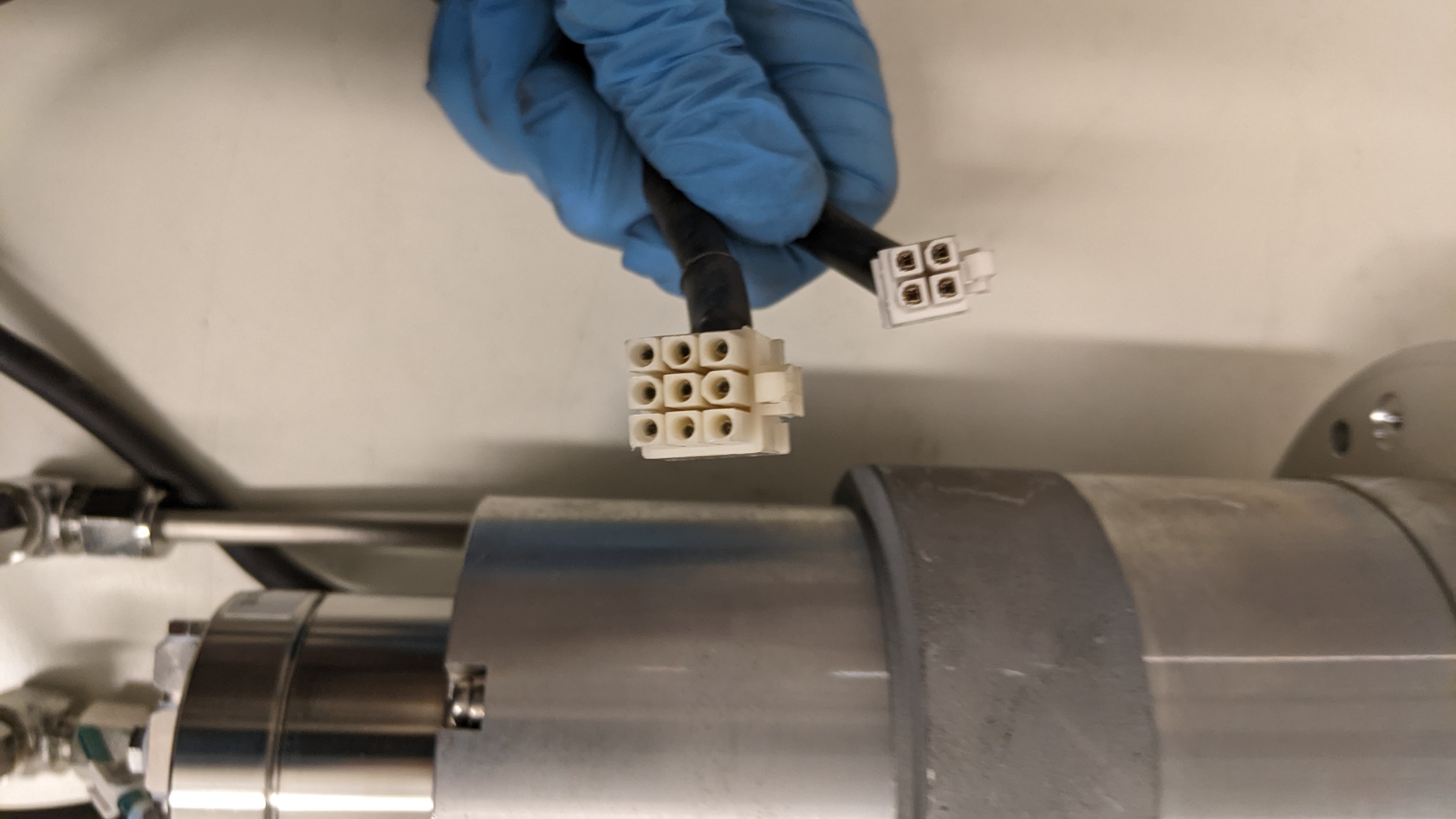 Used MITSUBISHI ELECTRIC & SCREEN AC Servo Motor & Vacuum Sleeve