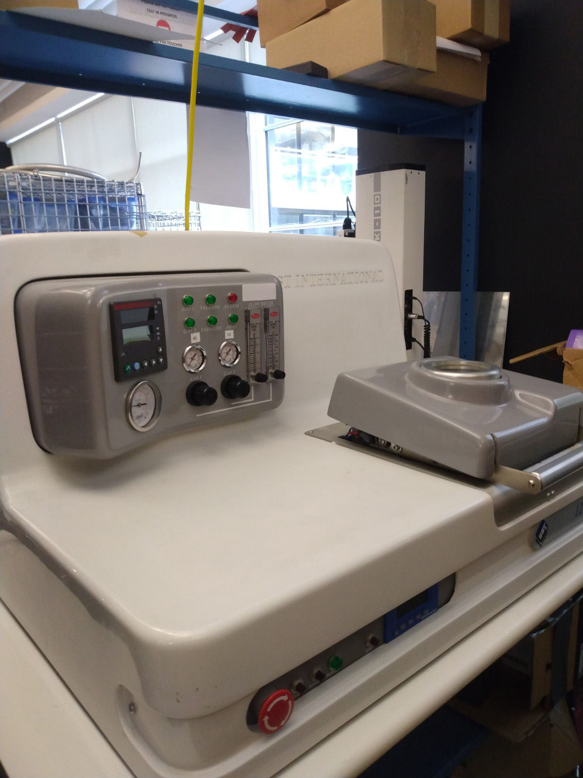 Used SST 1200 Table-Top Vacuum Solder