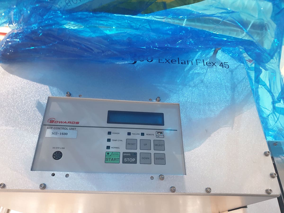 Used 2004 Lam Research 2300 Flex45 RIE Oxide 3 Chambers