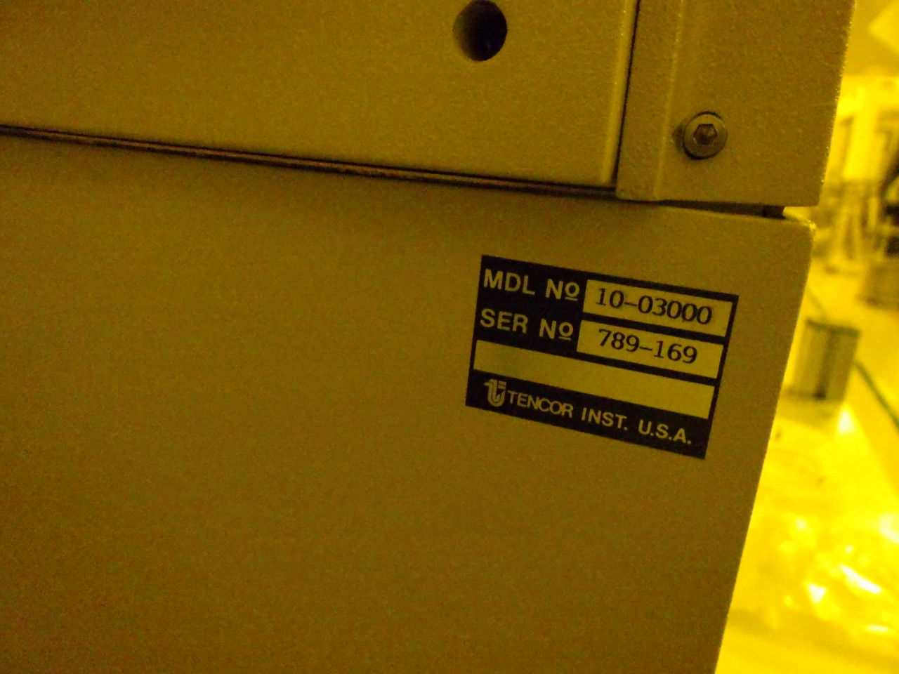 Used KLA-TENCOR ALPHA  STEP-200 Particel Counter