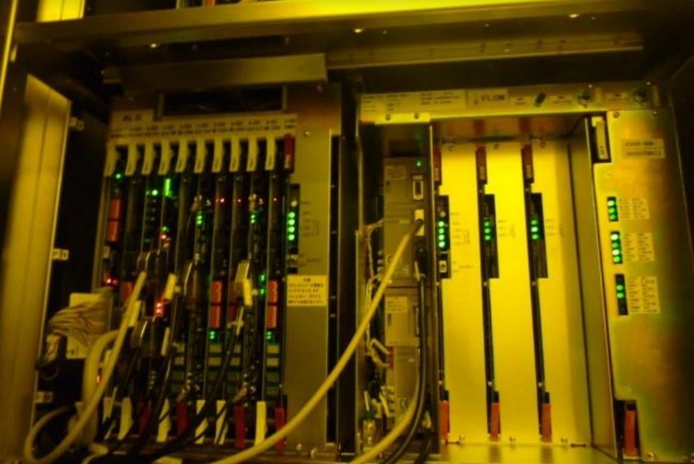 Used 2003 Nikon NSR SF200