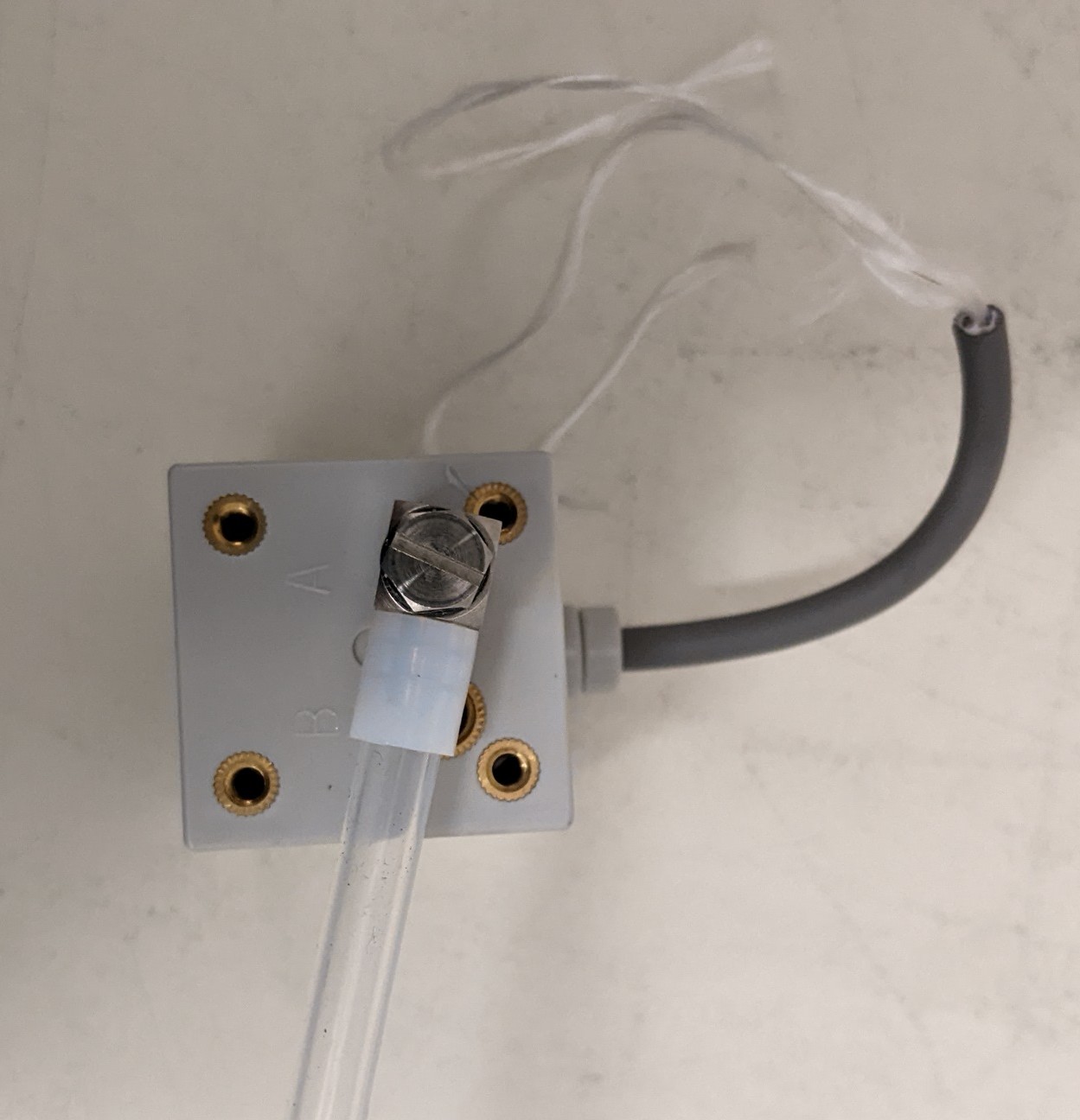 Used Screen CONVUM  Digital Vacuum Pressure Flow Sensor