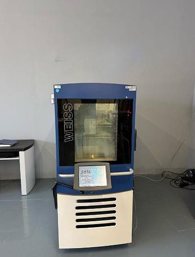 Used Votsch VT4034 Temperature oven