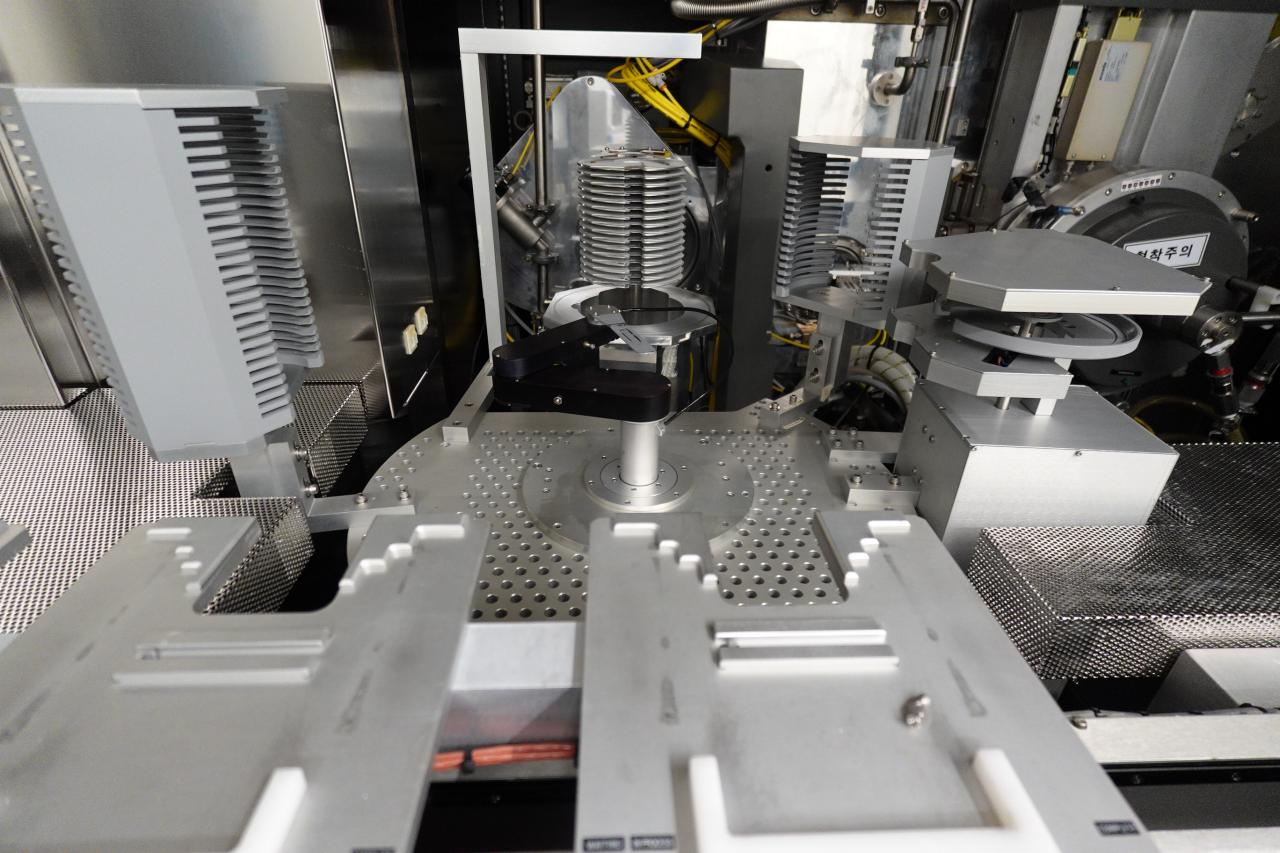 Used 1993 Axcelis Technologies Inc. / Eaton GSD/200E